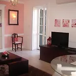 Private Pool Apt. With Great View * פונשל
