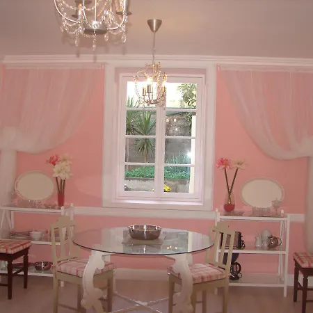 Private Pool Apt. With Great View Daire