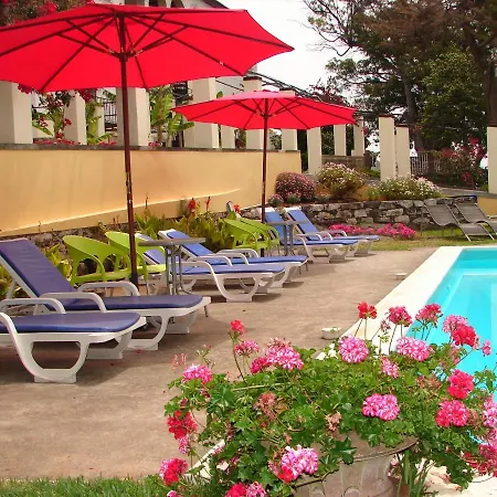 Private Pool Apt. With Great View 아파트