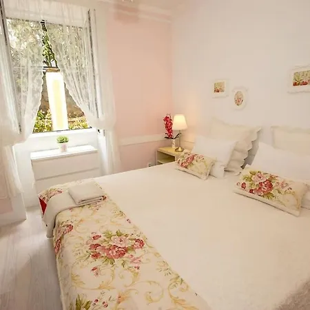 Private Pool Apt. With Great View * Funchal (Madeira)